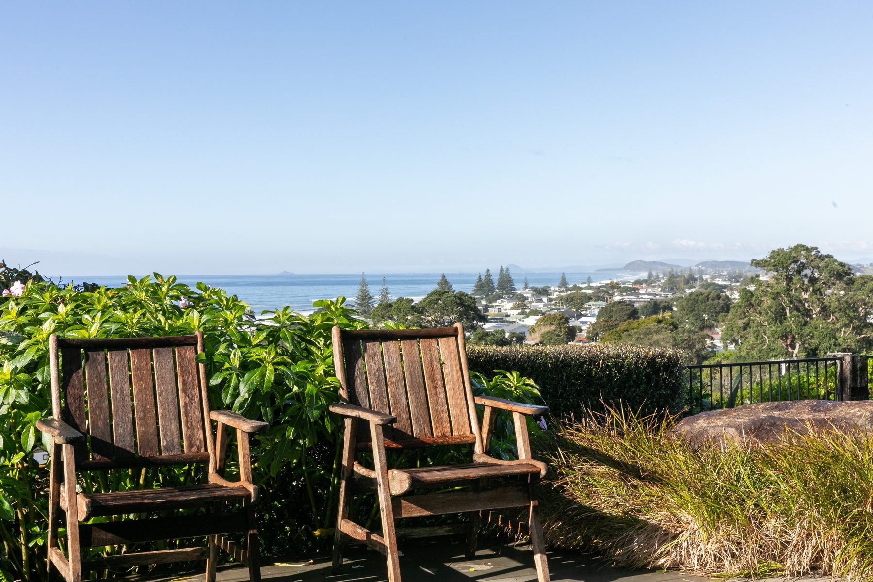Property view at 2 West Street, photograph 14.