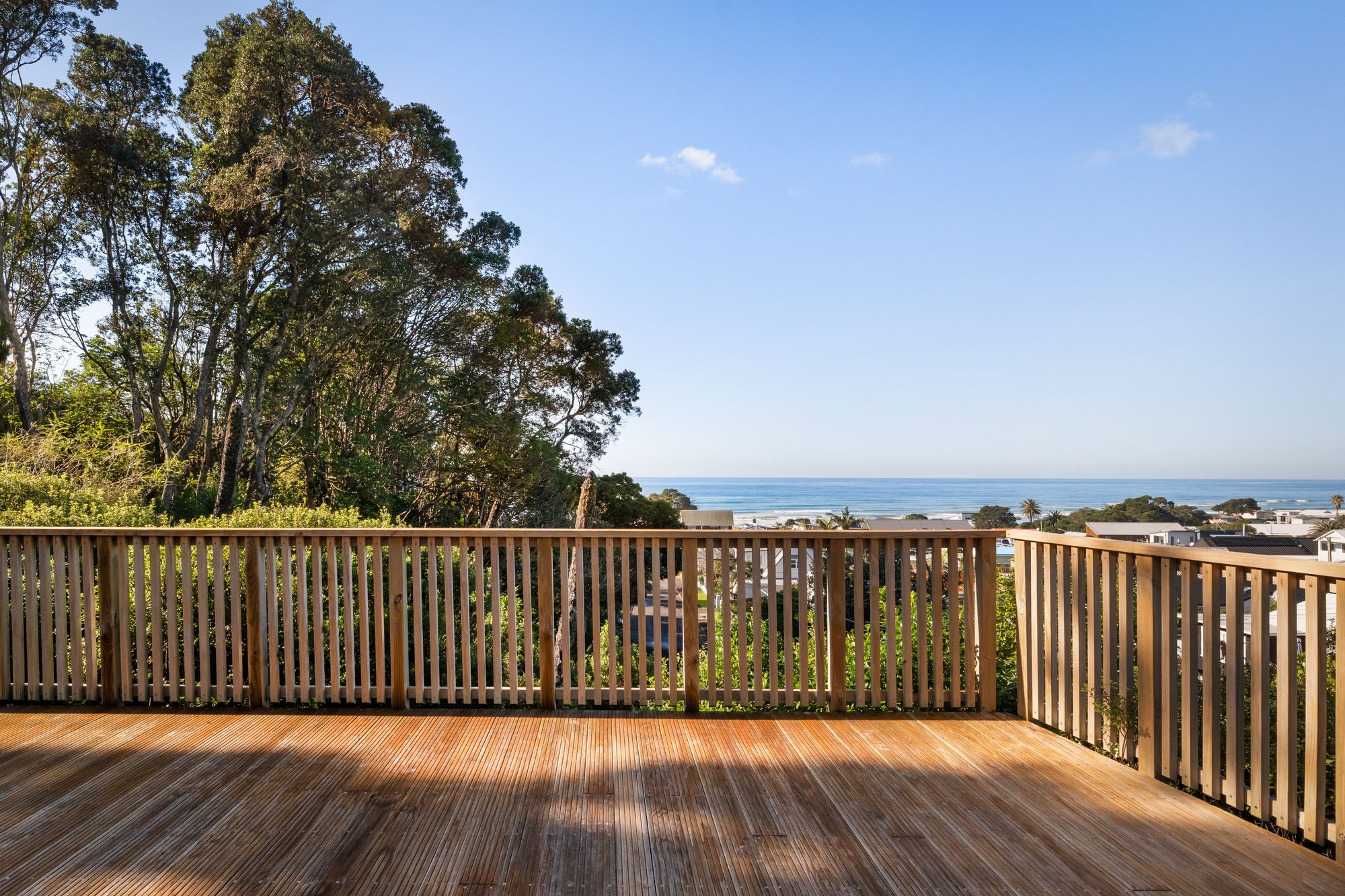 Outdoor living at 2 West Street, photograph 4.